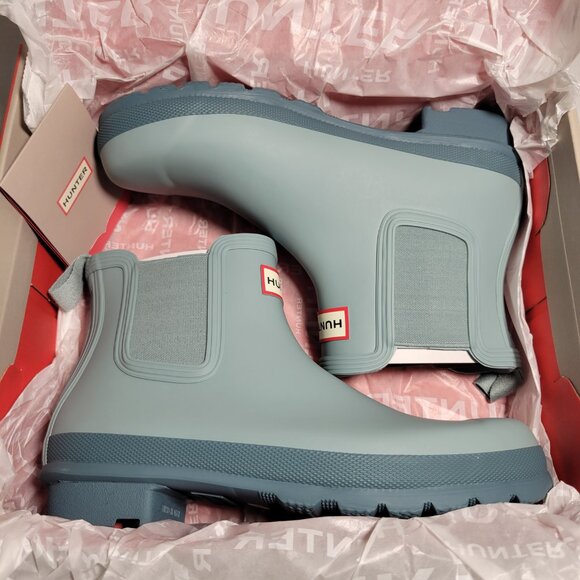Hunter Women's Original Chelsea Boots in Light Green - Picture 1 of 12